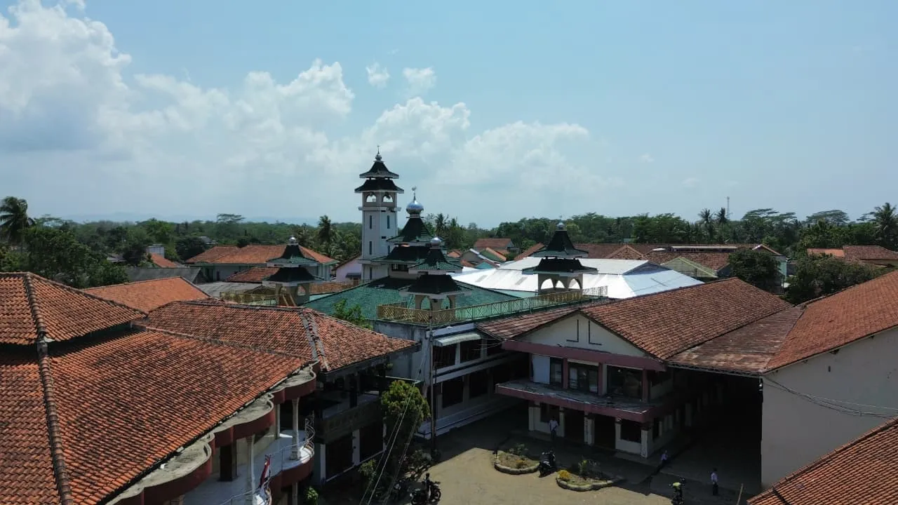 Jejak Seratus Tahun: Membangun Generasi Tafaqquh Fiddin di Cilacap